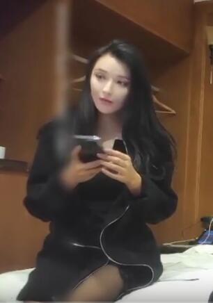 高端外围女神,魔鬼身材大长腿