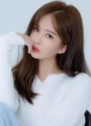 两个人看的www视频中文字幕