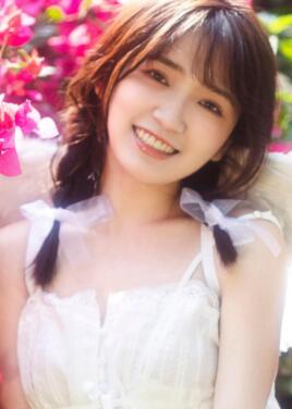 女的越疼男的越往里寨的视频