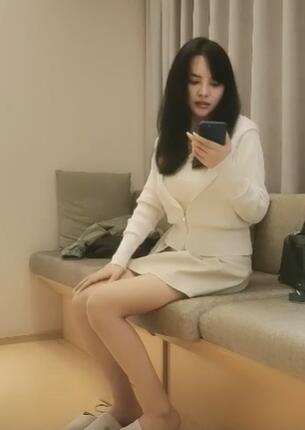 3800人民币高端车模场极品女神一颦一笑魅