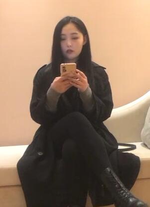 3500网约极品外围小姐姐清纯温柔高颜值沙发