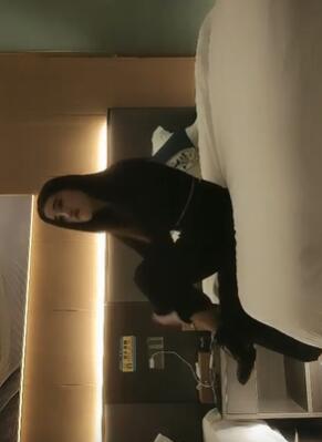 小马寻花今晚2700足疗店约女神165身高23岁