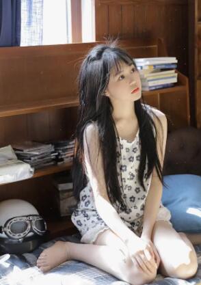 ������Ů��ϵ��ױ��Ƶ