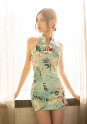 女生怎样由丑变美