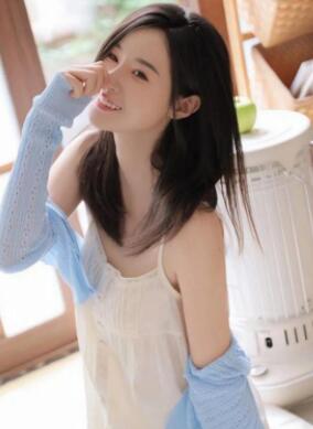 《情欲按摩院》中文字幕