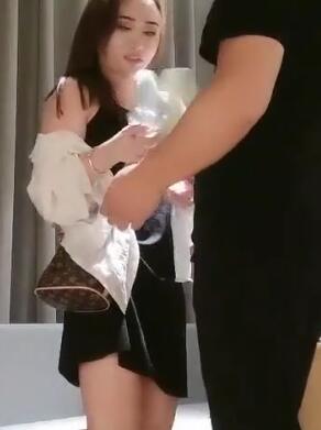 没带罩子让捏了一节课的视频