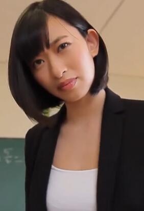 �}������