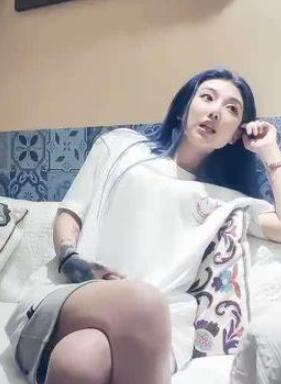91沈先生探妹约了双胞胎妹子双飞九九