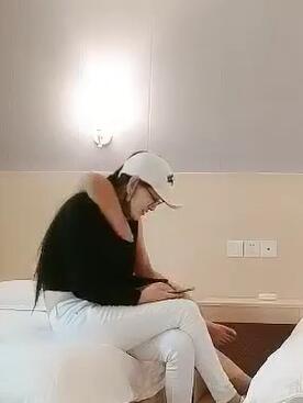 强子寻欢05-26一女事二男秋霞影视