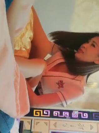 探妹冒牌大款哥约个穿着衣服颜值小姐