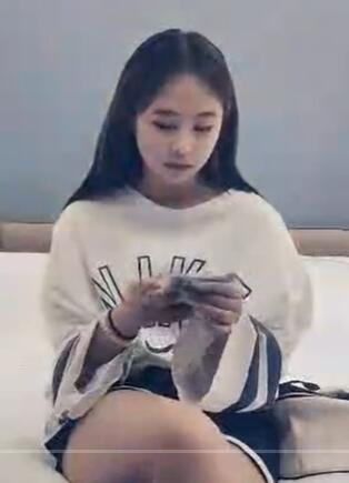 探妹约了个白衣妹子