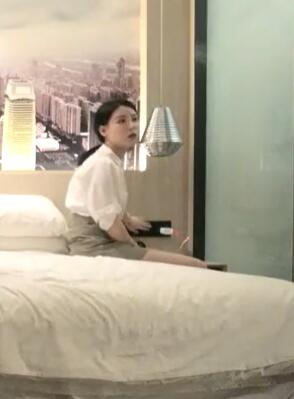 探妹千人斩好色之徒约了个少妇