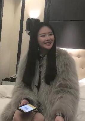 小米1.8k极致性价比高颜值短裙御姐