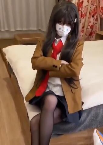 黑丝美眉 用脚你就受不了