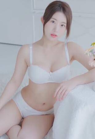 4K立式Lookbook)女友Look ~内衣特写